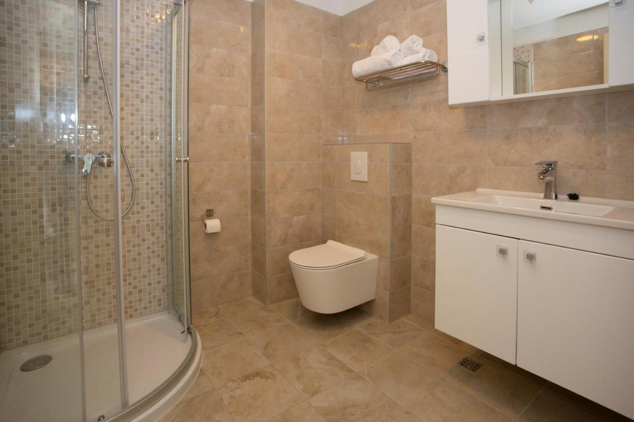 Apartments Medvidovic Baška Voda Dış mekan fotoğraf