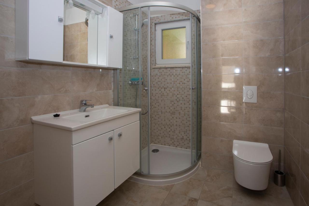 Apartments Medvidovic Baška Voda Dış mekan fotoğraf
